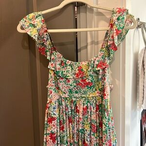 Floral ruffle maxi dress